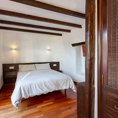 Guest house Casa Cueva Bandama *